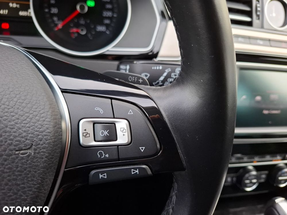 Volkswagen Passat 2.0 TDI BMT Highline DSG - 24