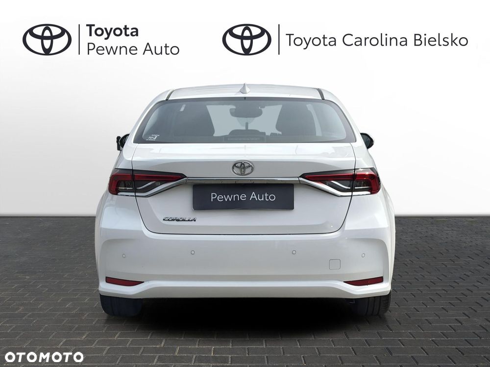 Toyota Corolla - 4