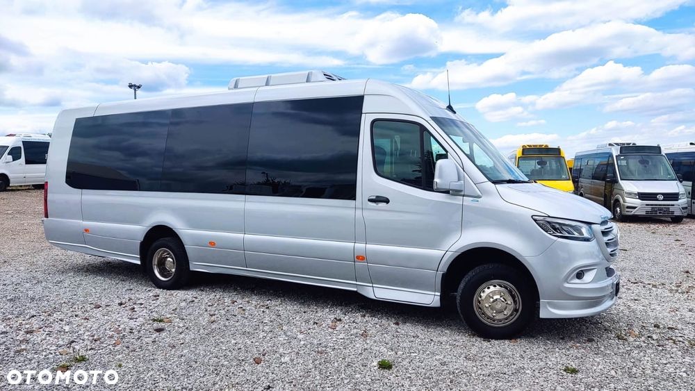 Mercedes-Benz Sprinter - 7