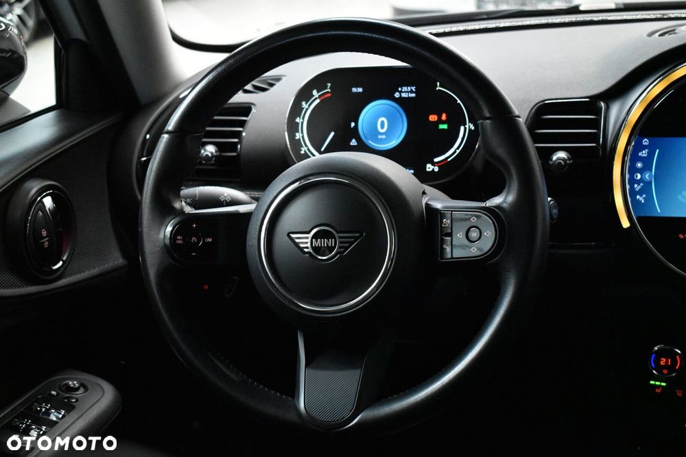 MINI Clubman - 12