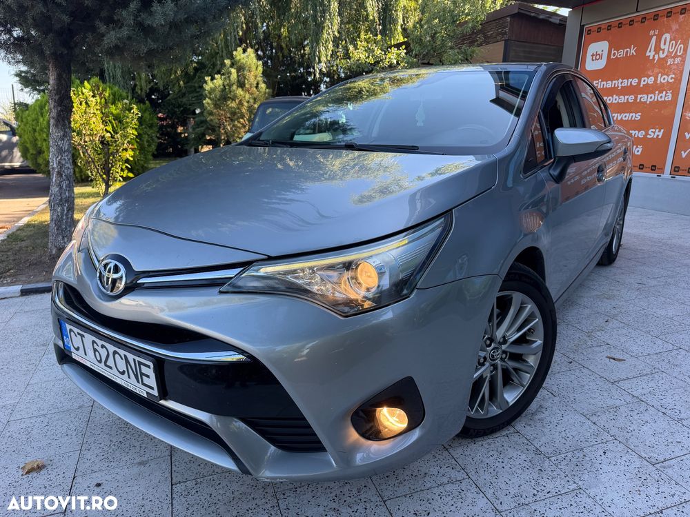 Toyota Avensis 2.0 D-4D Elegance - 18