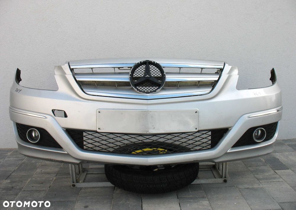 Mercedes B-Klasa W245 Lift zderzak przód lakier 761