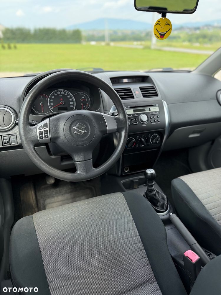 Suzuki SX4 - 19
