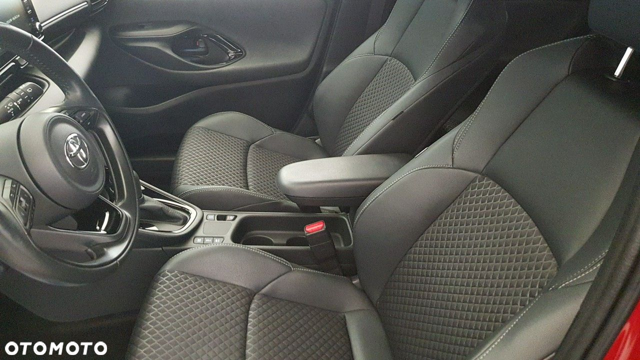 Toyota Yaris - 20
