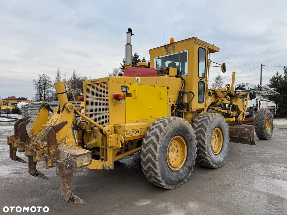 Komatsu GD 705A-4 Równiarka / 17,5 tony / - 7