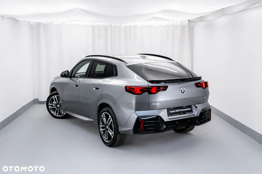 BMW X2 - 15
