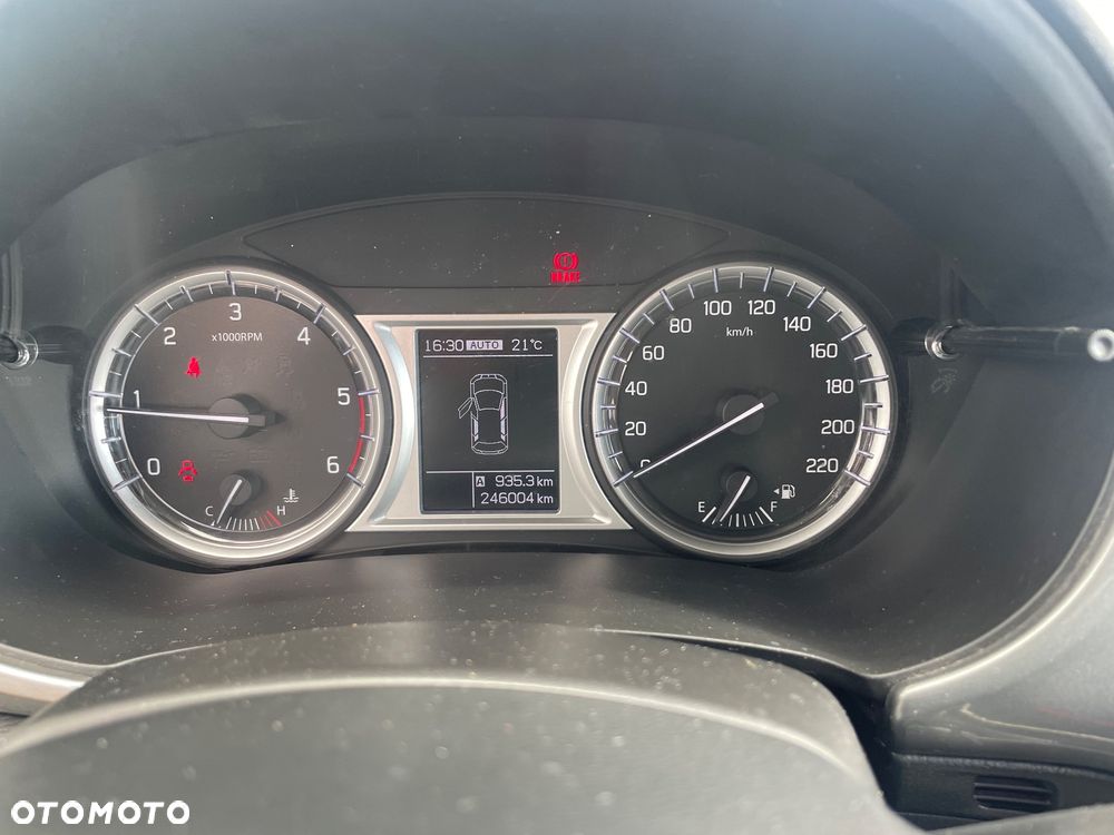 Suzuki Vitara 1.6 DDiS (4x4) Allgrip Comfort+ - 18