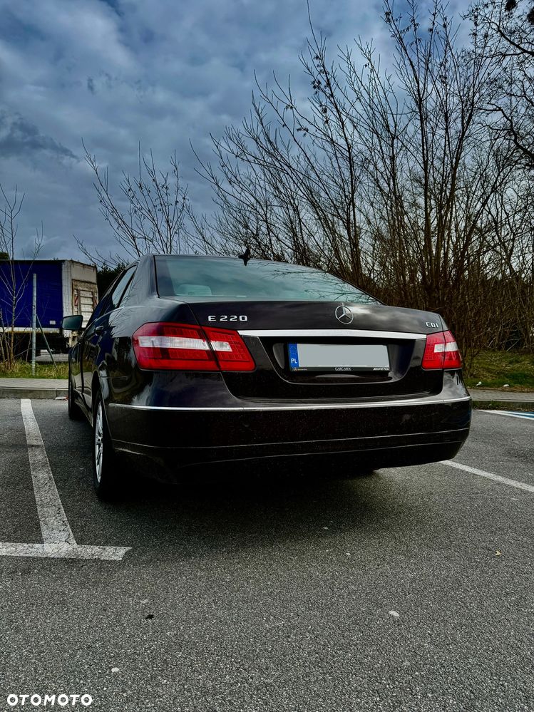 Mercedes-Benz Klasa E 220 CDI BlueEff Elegance - 6