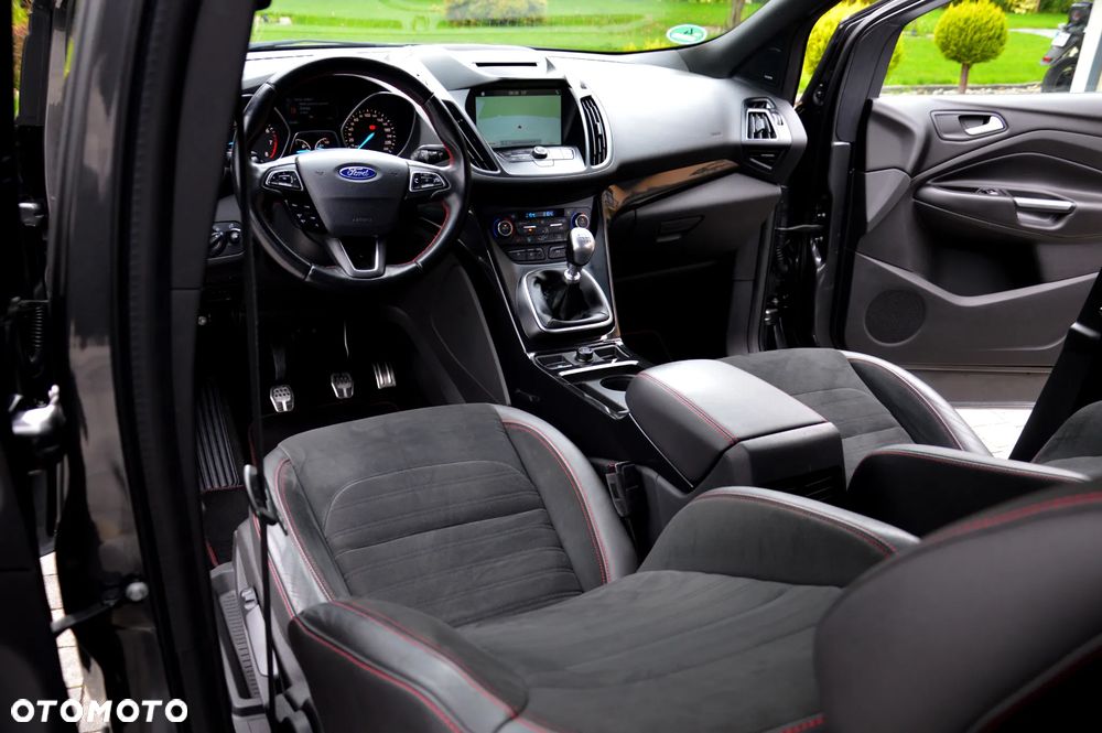 Ford Kuga 1.5 EcoBoost 2x4 SYNC - 24