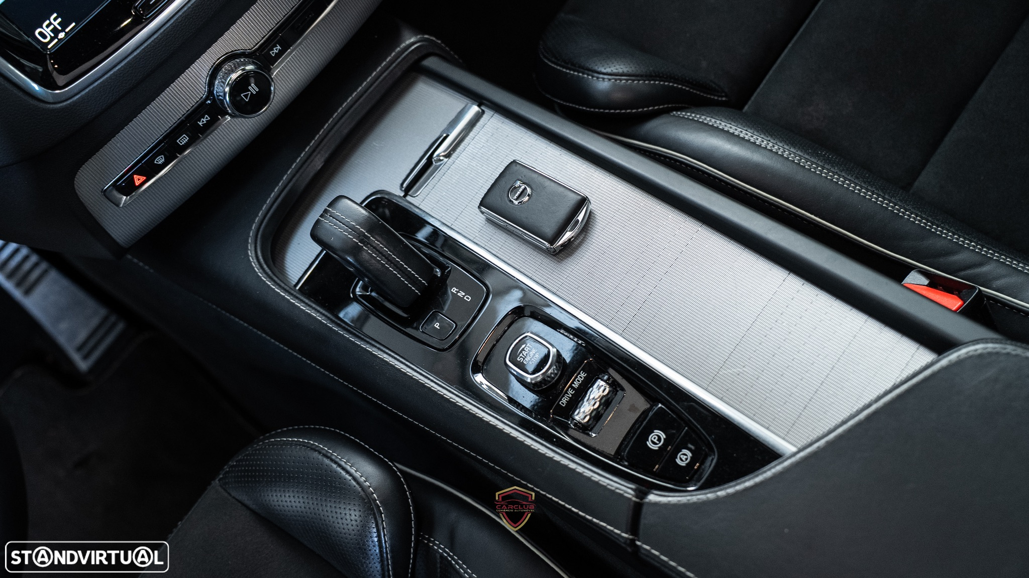Volvo XC 90 2.0 T8 PHEV R-Design AWD - 33