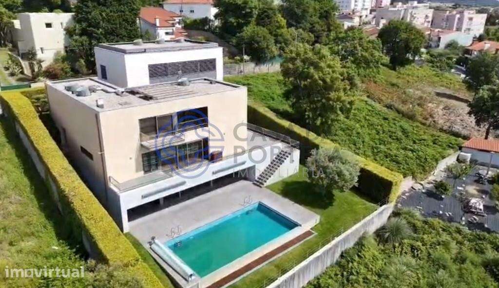Moradia T3 (suites) de Luxo com Piscina e Edificio de serviços / escri - Grande imagem: 3/20