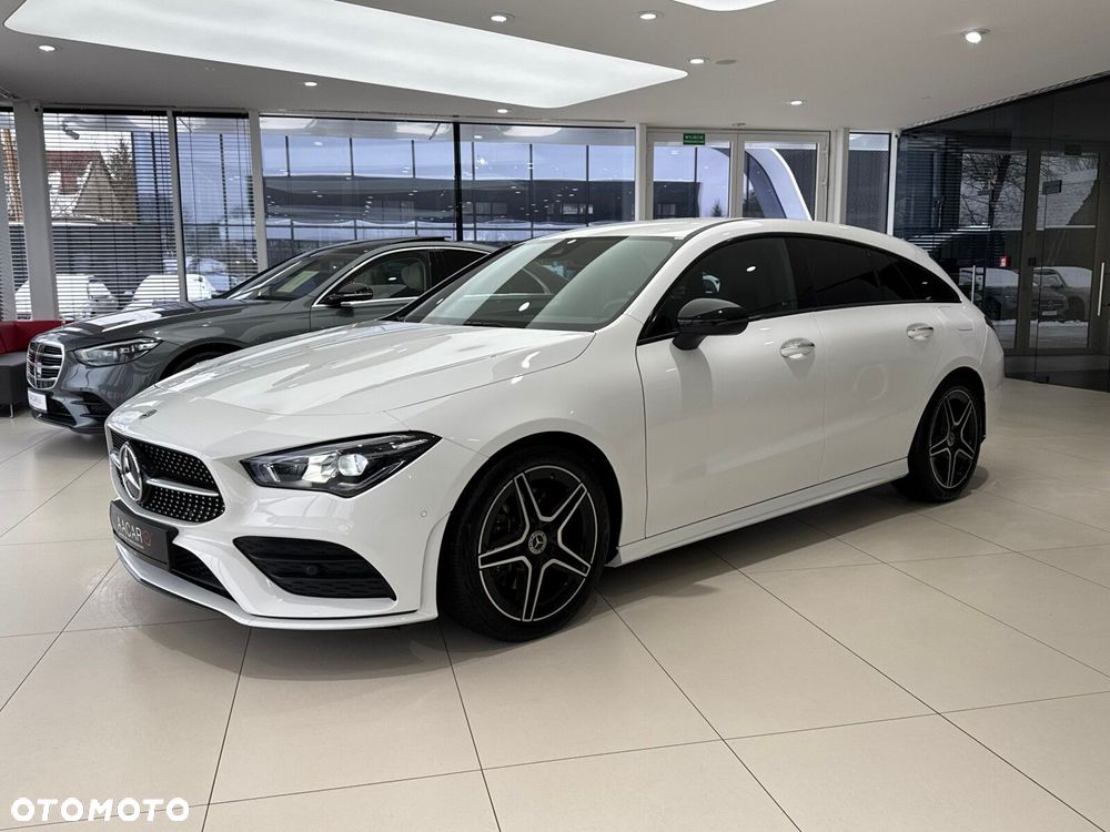 Mercedes-Benz CLA - 2