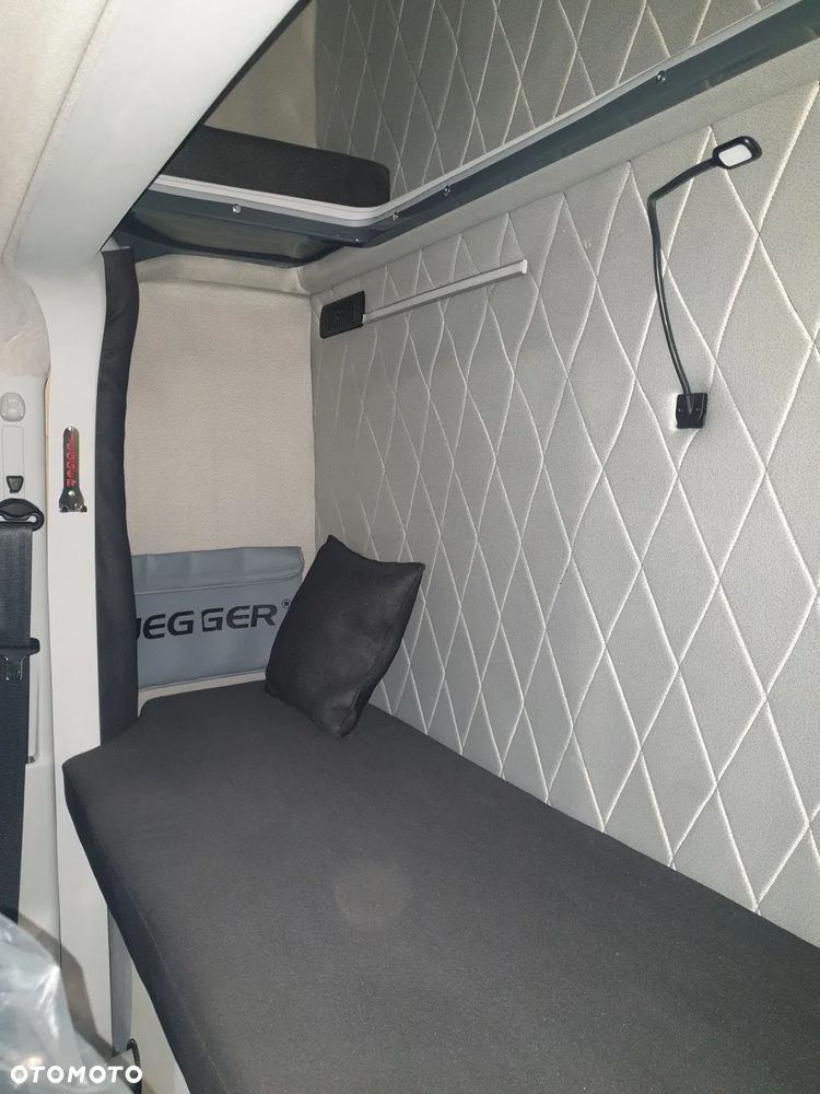 Iveco Daily 70C18 - 13