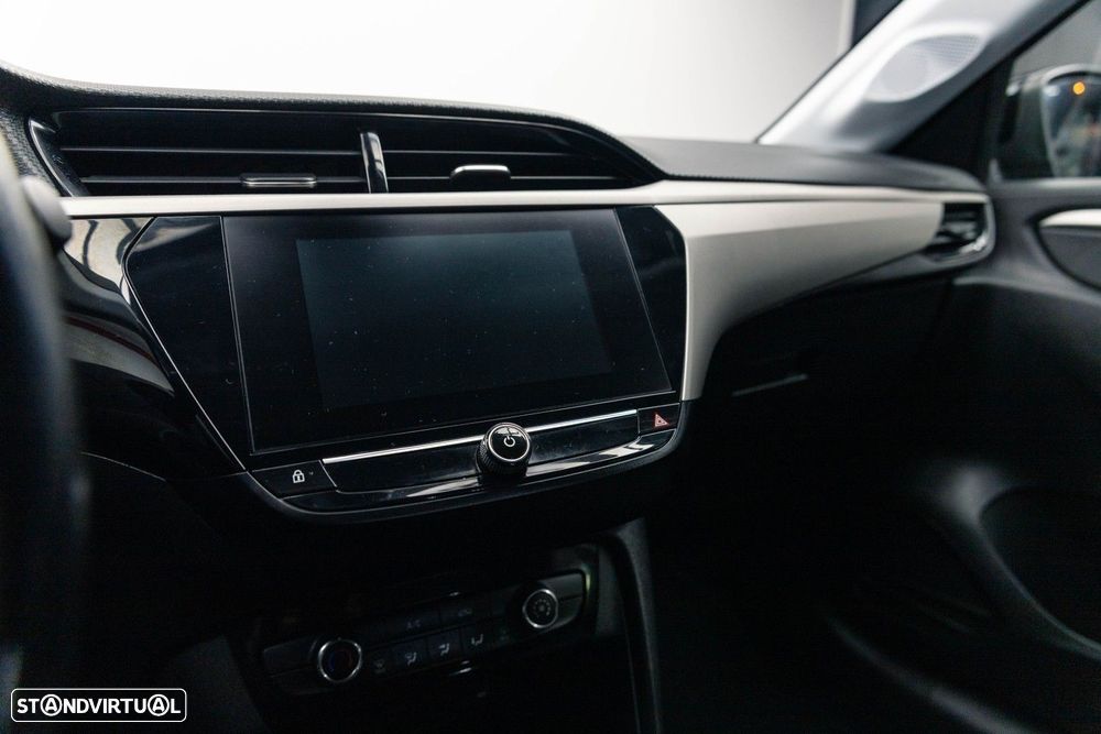 Opel Corsa 1.2 Business - 33