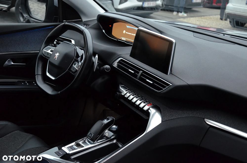 Peugeot 5008 BlueHDi 130 EAT8 Allure - 17