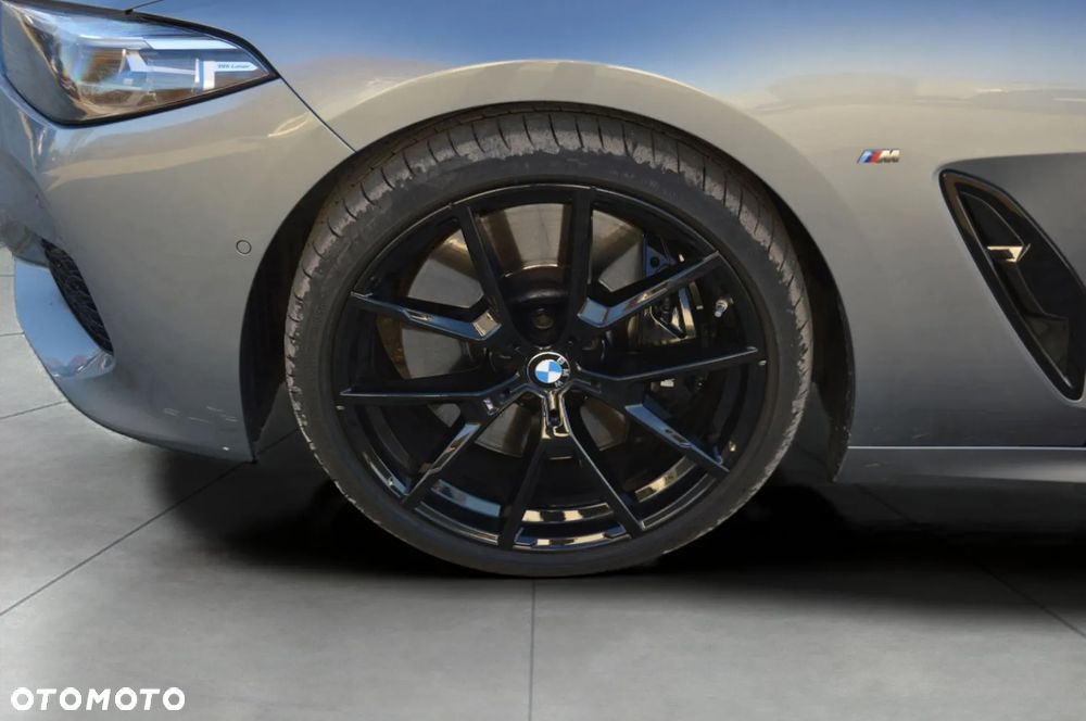 BMW Seria 8 M850i xDrive - 4