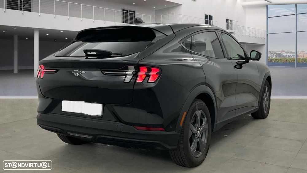 Ford Mustang Mach-E Alargada - 4