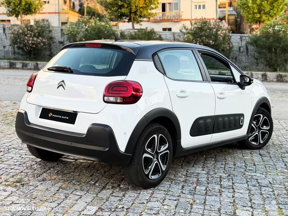 Citroën C3 1.2 PureTech Shine EAT6 - 2