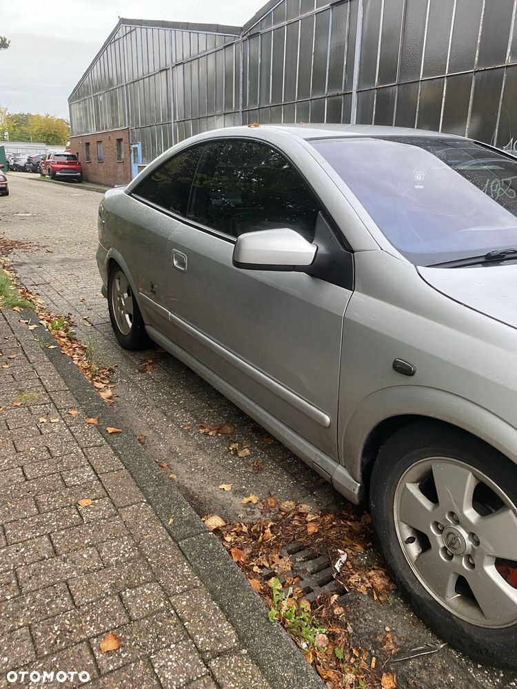 Opel Astra - 3