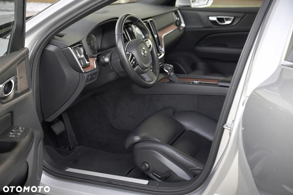 Volvo S60 T4 Inscription - 25