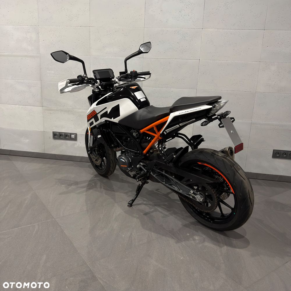 KTM Duke - 9