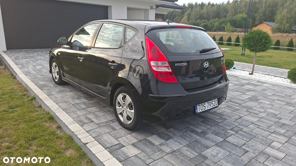 Hyundai i30 1.4 Blue Classic - 16