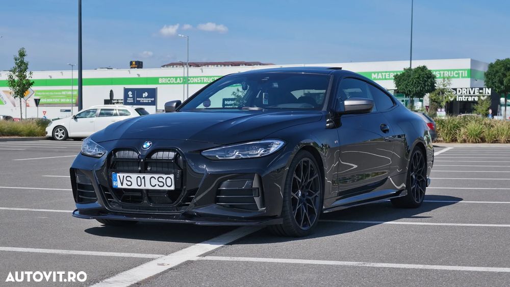 BMW M4 M440i xDrive AT MHEV - 1