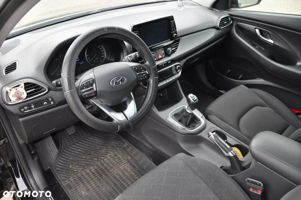 Hyundai i30 - 22