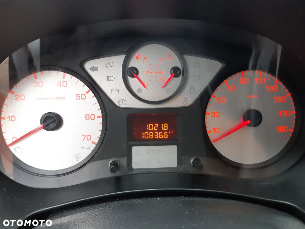 Peugeot Partner - 9