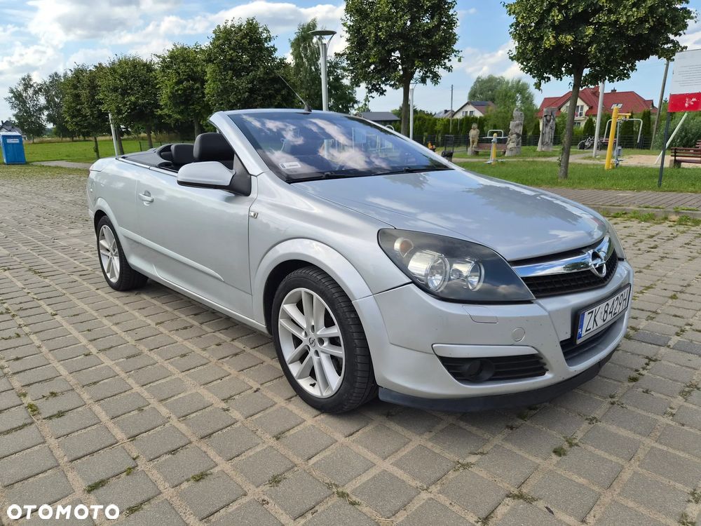 Opel Astra 1.9 CDTI Cosmo - 6