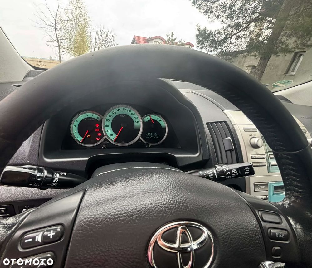 Toyota Corolla Verso 1.8 Sol 7os - 17