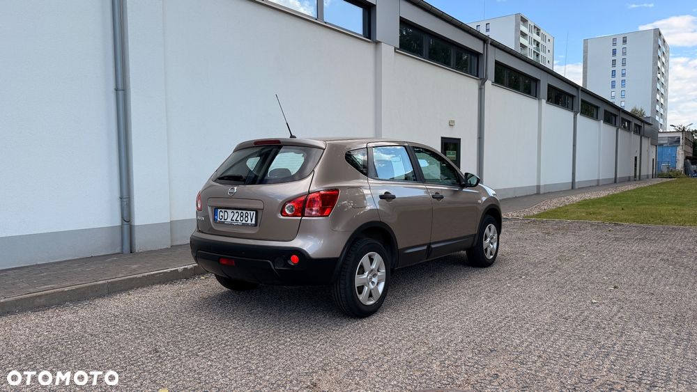 Nissan Qashqai 1.6 Visia - 6