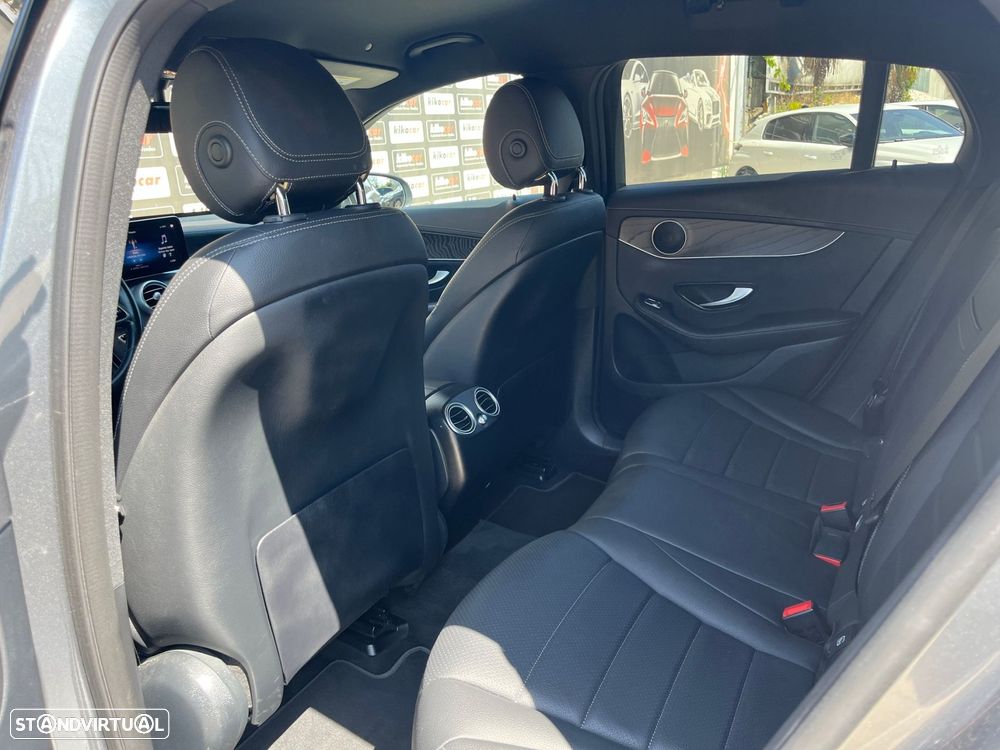 Mercedes-Benz GLC 220 d Coupe 4Matic 9G-TRONIC Exclusive - 48