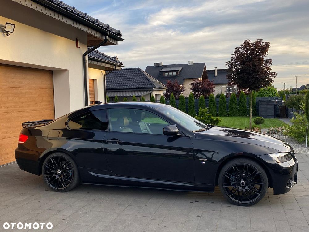 BMW Seria 3 320i Edition Exclusive - 4