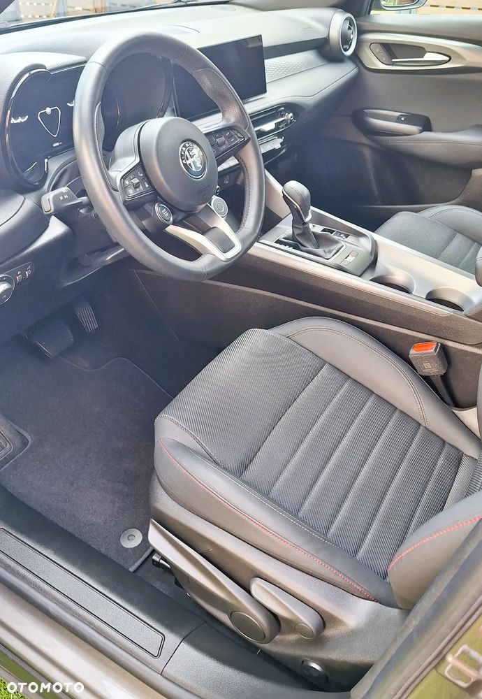 Alfa Romeo Tonale 1.5 T4 GSE mHEV Sprint DCT - 17