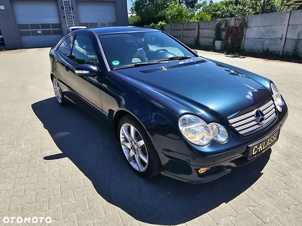 Mercedes-Benz Klasa C 180 Kompressor Sportcoupe - 13