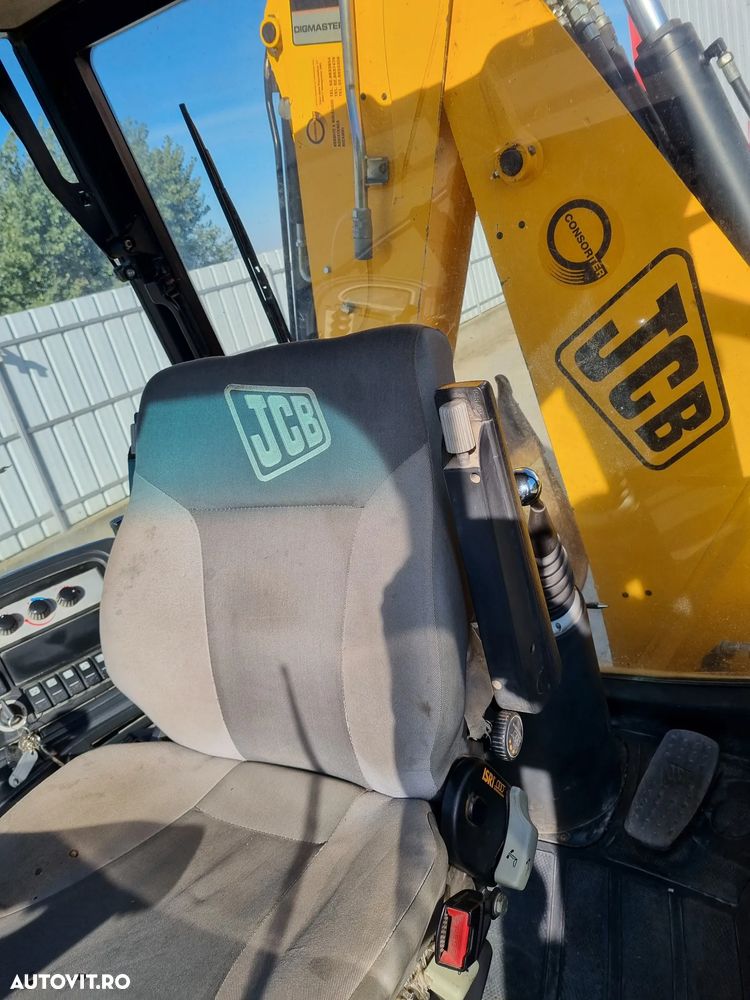 JCB 3CX - 11