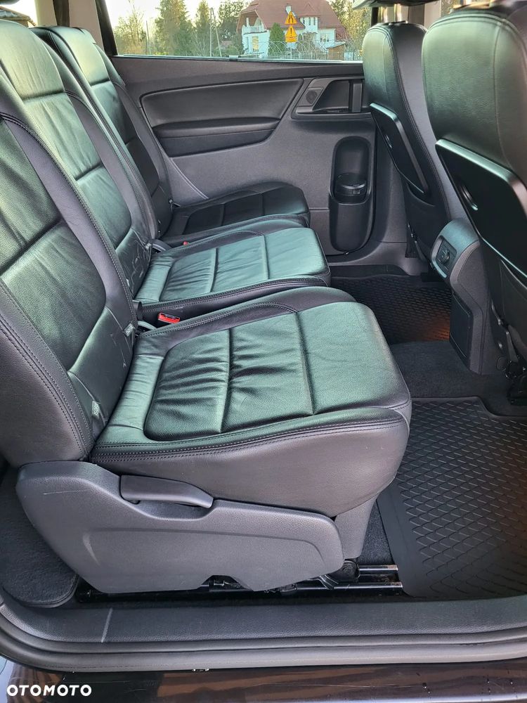 Volkswagen Sharan 2.0 TDI Highline DSG - 10