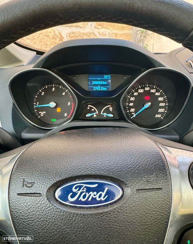 Ford C-Max 2.0 TDCi Titanium - 22