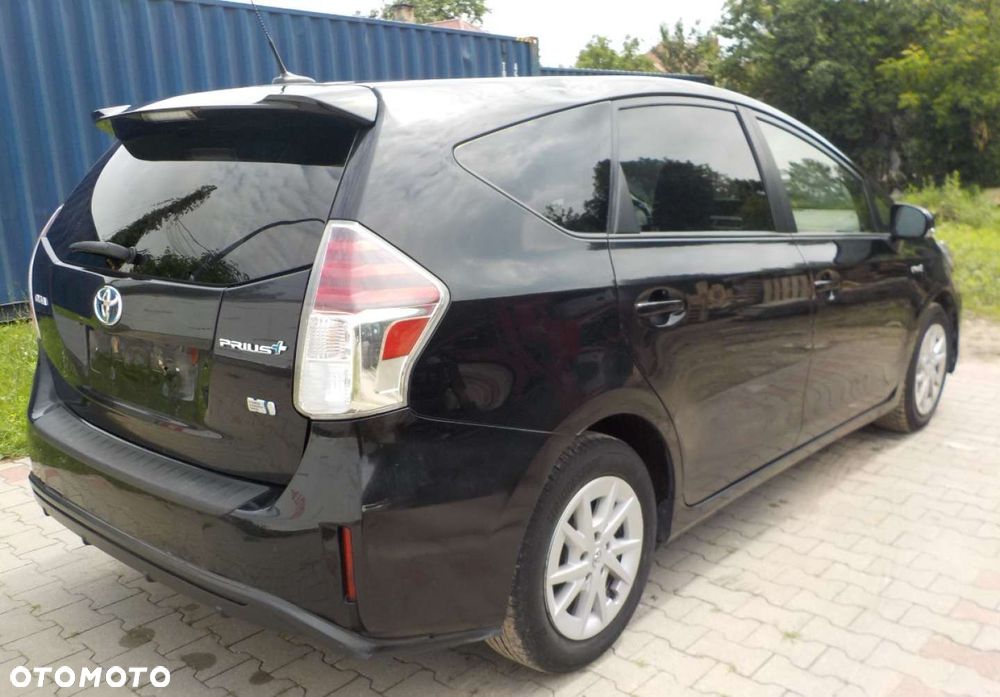 Toyota Prius+ - 11