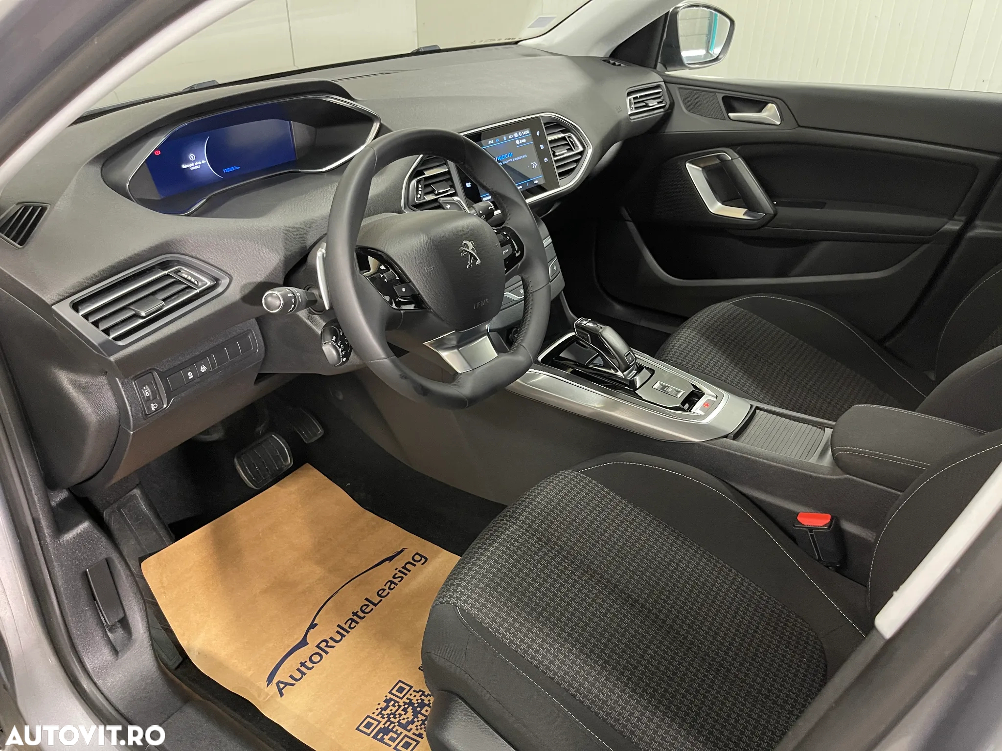 Peugeot 308 SW BlueHDi 130 EAT8 Allure - 5