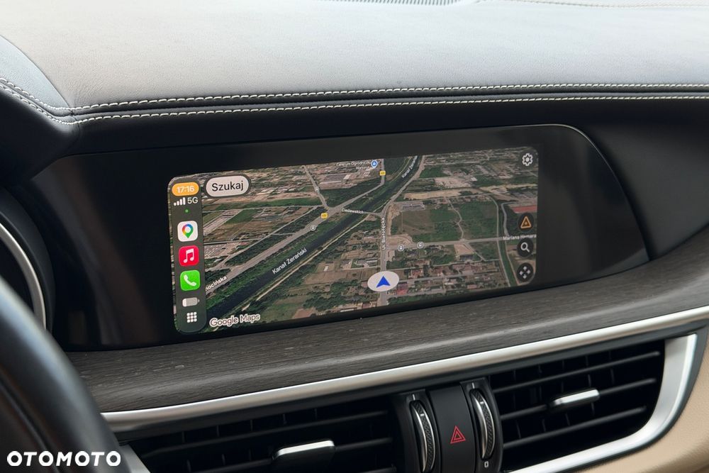 Alfa Romeo Stelvio 2.0 Turbo 6C Villa D'este Q4 - 24