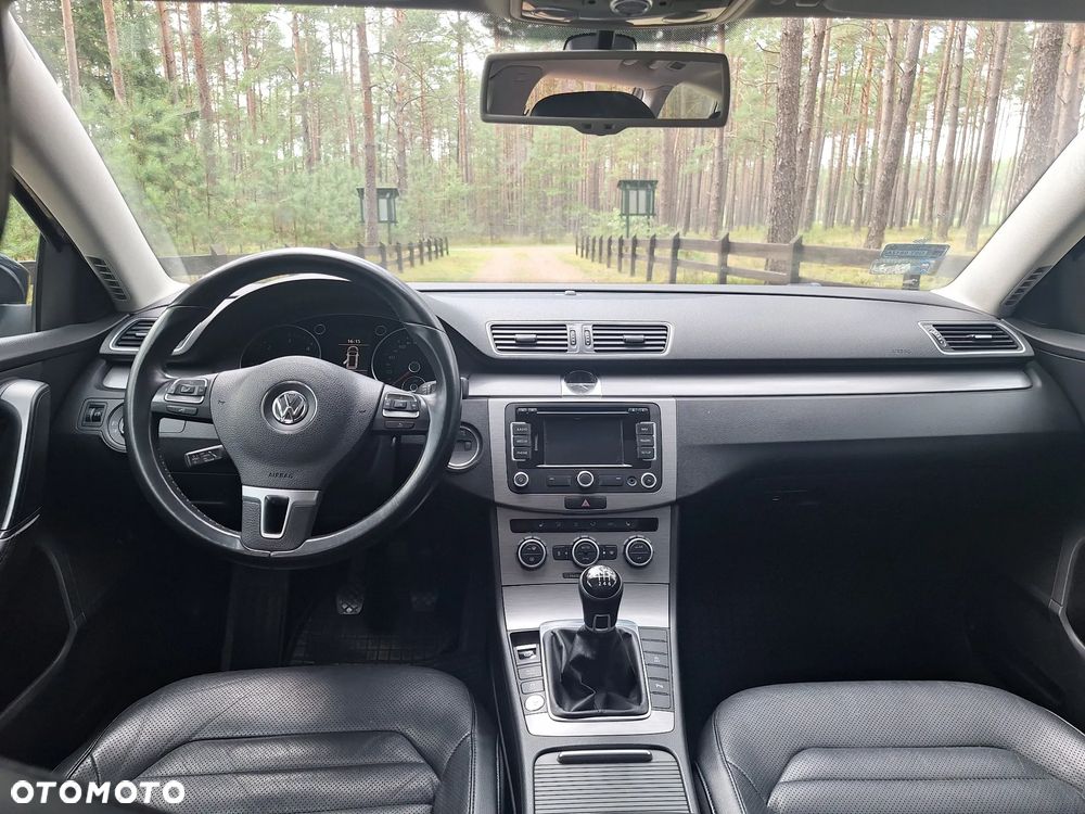 Volkswagen Passat 2.0 TDI Comfortline Optimum - 8