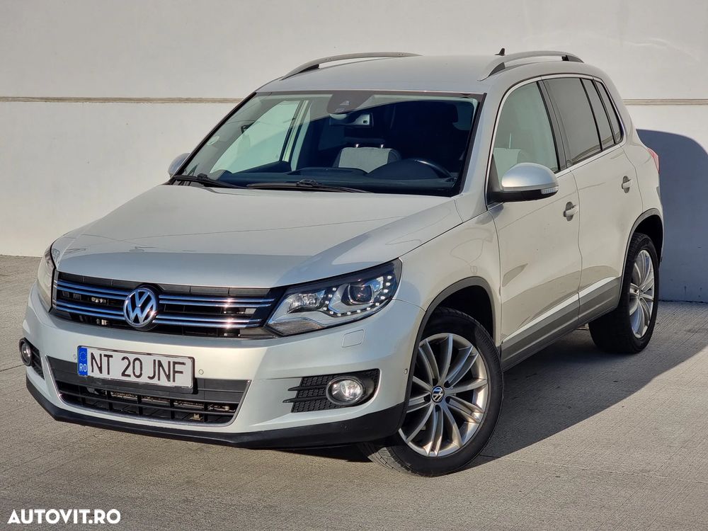 Volkswagen Tiguan 2.0 TDI DPF 4Motion BlueMotion Technology Exclusive - 11