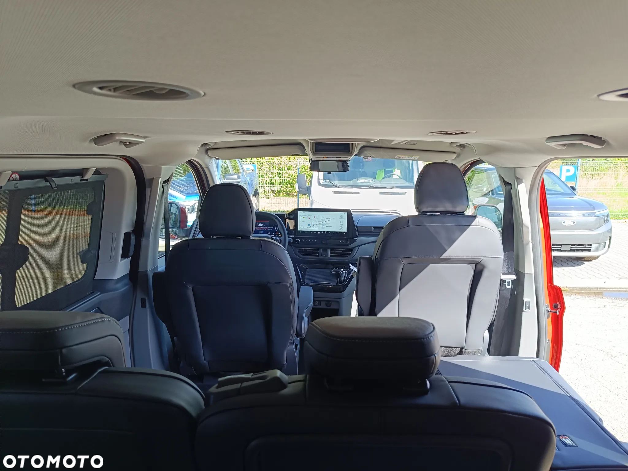 Ford Tourneo Custom 2.0 EcoBlue 320 AWD L2 Titanium X - 11