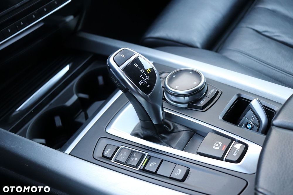 BMW X5 xDrive25d - 22