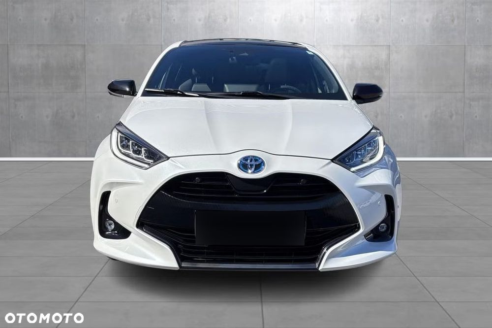 Toyota Yaris Hybrid 1.5 Selection Style - 2