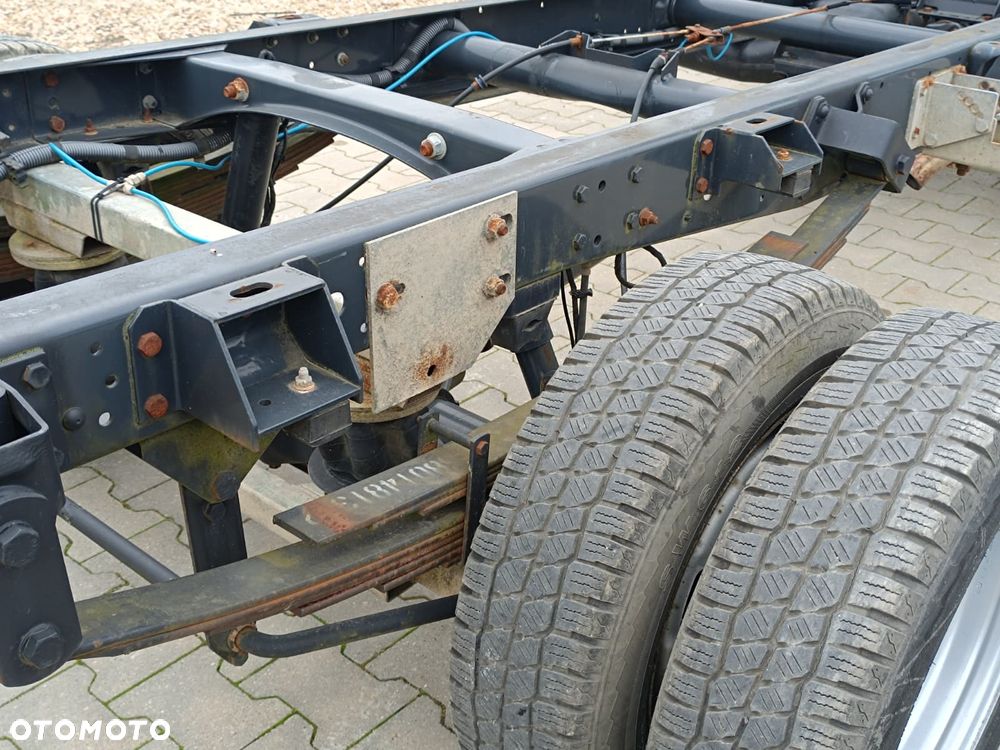 Iveco Daily 50c15 60c16 65c18 70c17 72c18 - 11