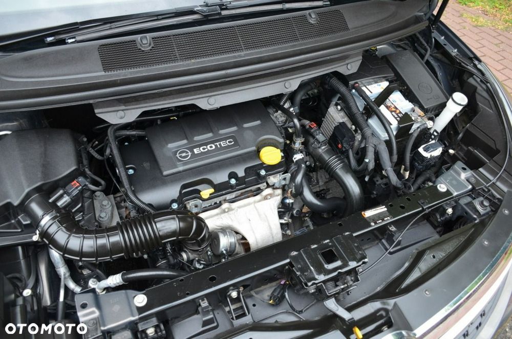 Opel Zafira - 16