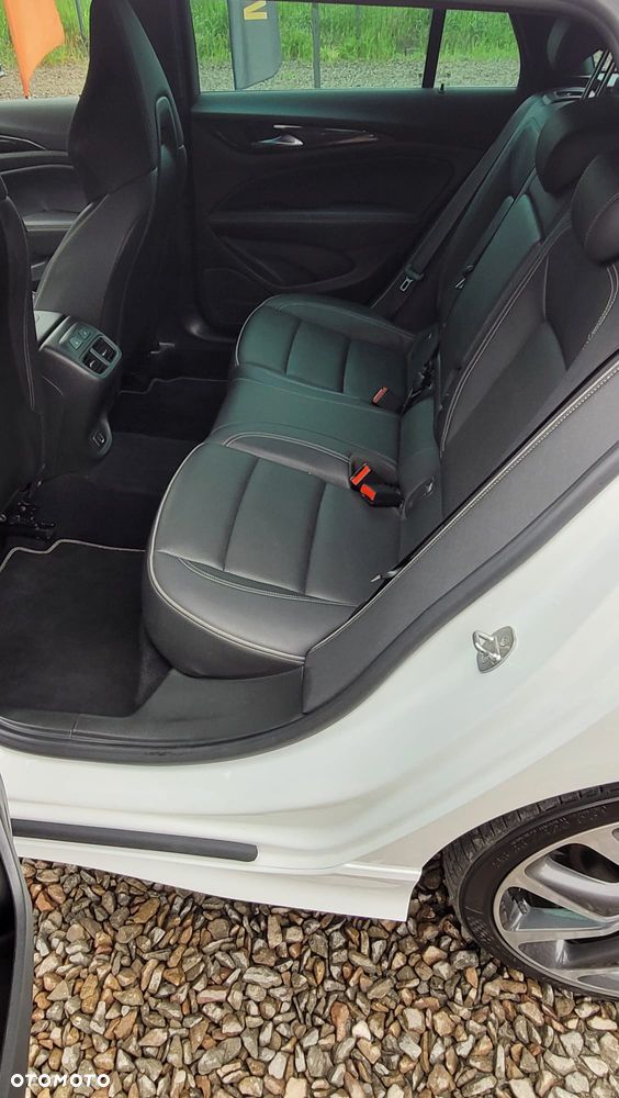Opel Insignia 2.0 BiTurbo D 4x4 Automatik GSI - 32